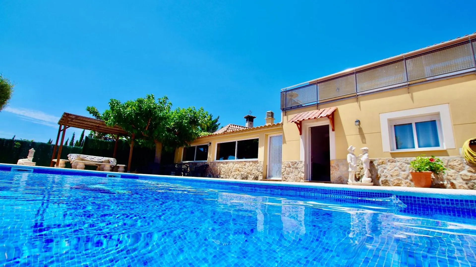 V&V Lloret- Villa Venus يوريت دي مار